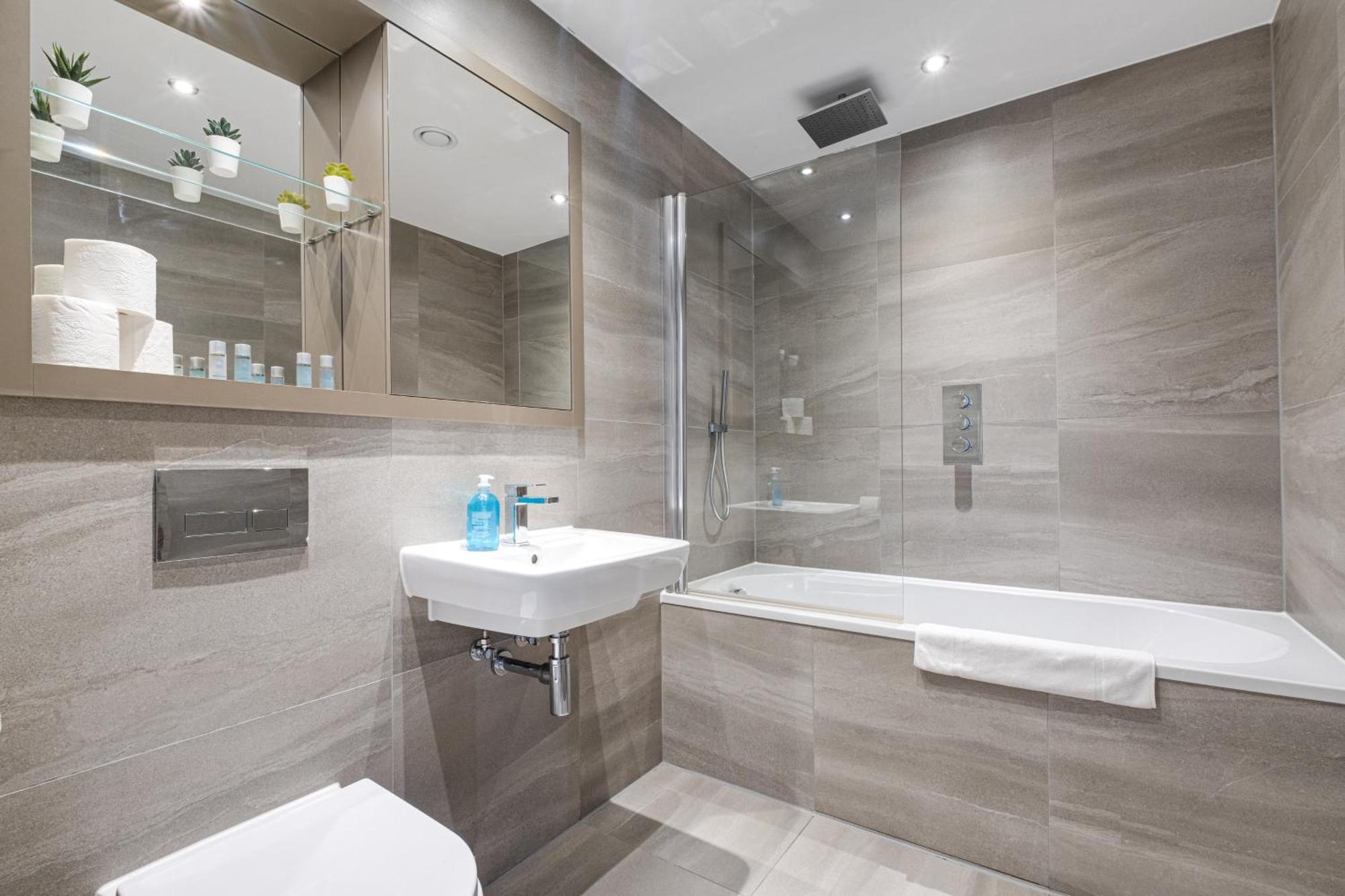 Mercian Luxury Serviced Apartments- Birmingham City Centre - Your Perfect Stay - Gym Rooftop Terrace Cinema Room Екстер'єр фото