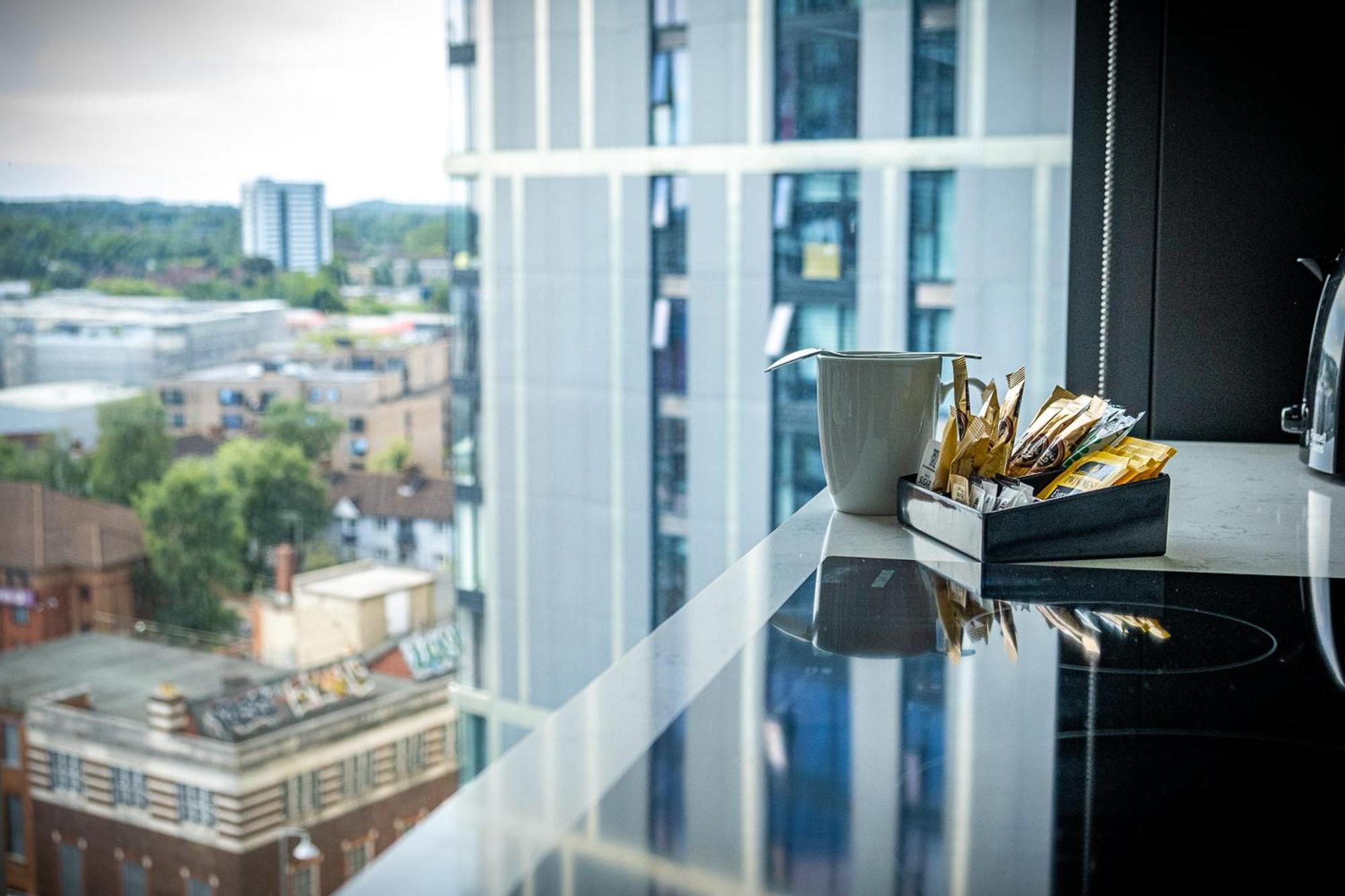 Mercian Luxury Serviced Apartments- Birmingham City Centre - Your Perfect Stay - Gym Rooftop Terrace Cinema Room Екстер'єр фото